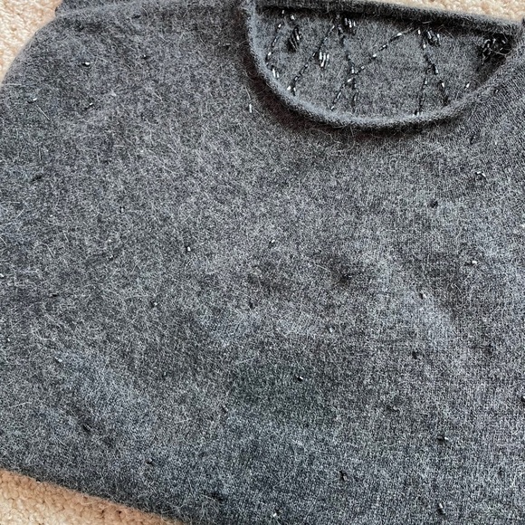 3 for $25 / DKNY lambs wool & angora sweater M - Picture 9 of 13